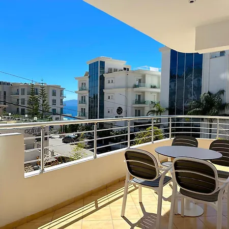 Appartamento Sea View And Central, Sleeps 5 Sarandë