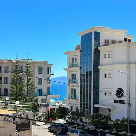 Appartamento Sea View And Central, Sleeps 5
